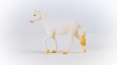 Camarillo Mare Toy Animal Figure, Ages 3 & Up
