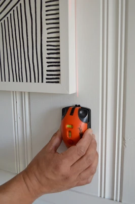 30 Ft. Manual-leveling Line Laser Level With Adhesive Strip