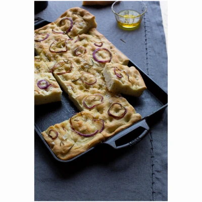 Seasoned Cast Iron Baking Pan, 15.5 x 10.5 In.