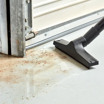1-1/4 Inch Wet and Dry Vacuum Floor Brush and Squeegee Nozzle, 10 Inch Width