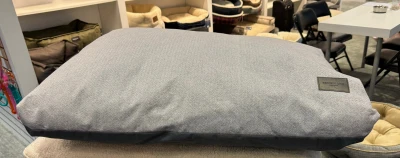 Deluxe Pillow Pet Bed, 36 x 27 In.