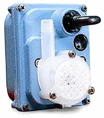 Water Pump, Submersible, Oil-Filled, 170-GPH