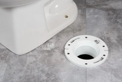 Schedule 40 Drain Waste Vent Polyvinyl Chloride Pipe Fitting with Long-Pattern Flange, Three to Four Inch