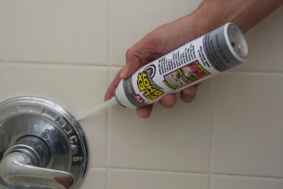 FLEX SHOT Caulking Rubber Sealant, Clear, 8-oz.