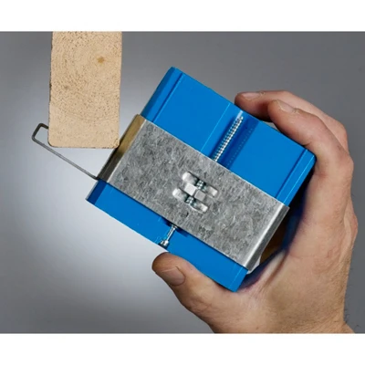 Adjust-a-box Electrical Box, Horizontal Single-gang, Non-metallic, 21 Cu In