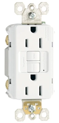 Pass & Seymour GFCI Outlet, 15A, White, 3-Pack