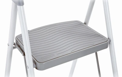 3-step Steel Step Stool With 225 Lb Capacity And Type Ii Duty Rating