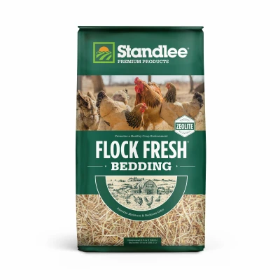 Flock Fresh Choped Straw, 25-Lbs.