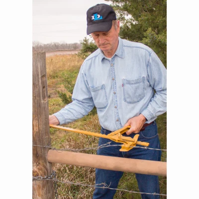 Electric Fence Wire Stretcher Tool for Tightening and Installing Fencing