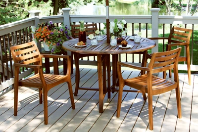 Folding Eucalyptus Wood Patio Table, 48 Inch Round, Weather Resistant Outdoor Furniture
