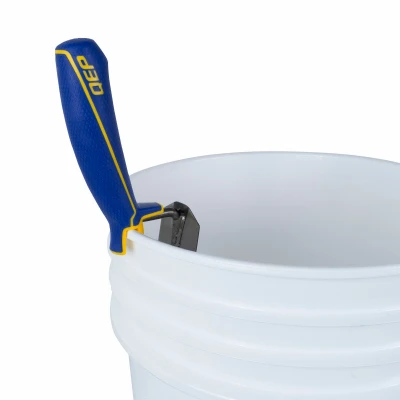 Flat Margin Trowel, Comfort Grip, 6 x 2 In.