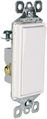 Pass and Seymour Lighted Decorator Switch, Three-Way, Grounded, White, Fifteen Amp, One Hundred Twenty Volt