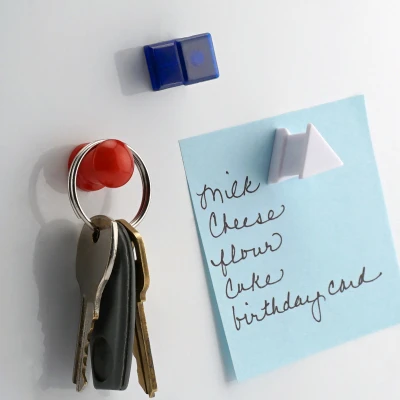 Magnetic Hangers, 6-Pk.