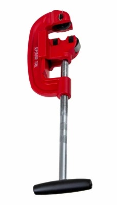 Heavy-Duty Pipe Cutter for Pipes 1/8 Inch to 2 Inch Diameter