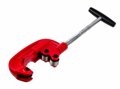 Heavy-Duty Pipe Cutter for Pipes 1/8 Inch to 2 Inch Diameter