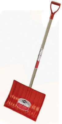 Nordic Snow Shovel With D-Handle, 17-3/4 In.