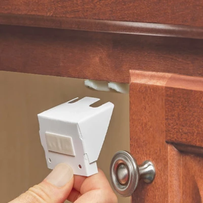 Spring 'N Release Latches, 3-Pk.