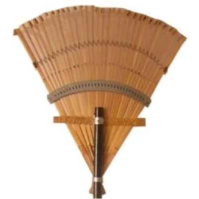 18-inch Bamboo Rake With 31 Teeth And Foam Grip Handle