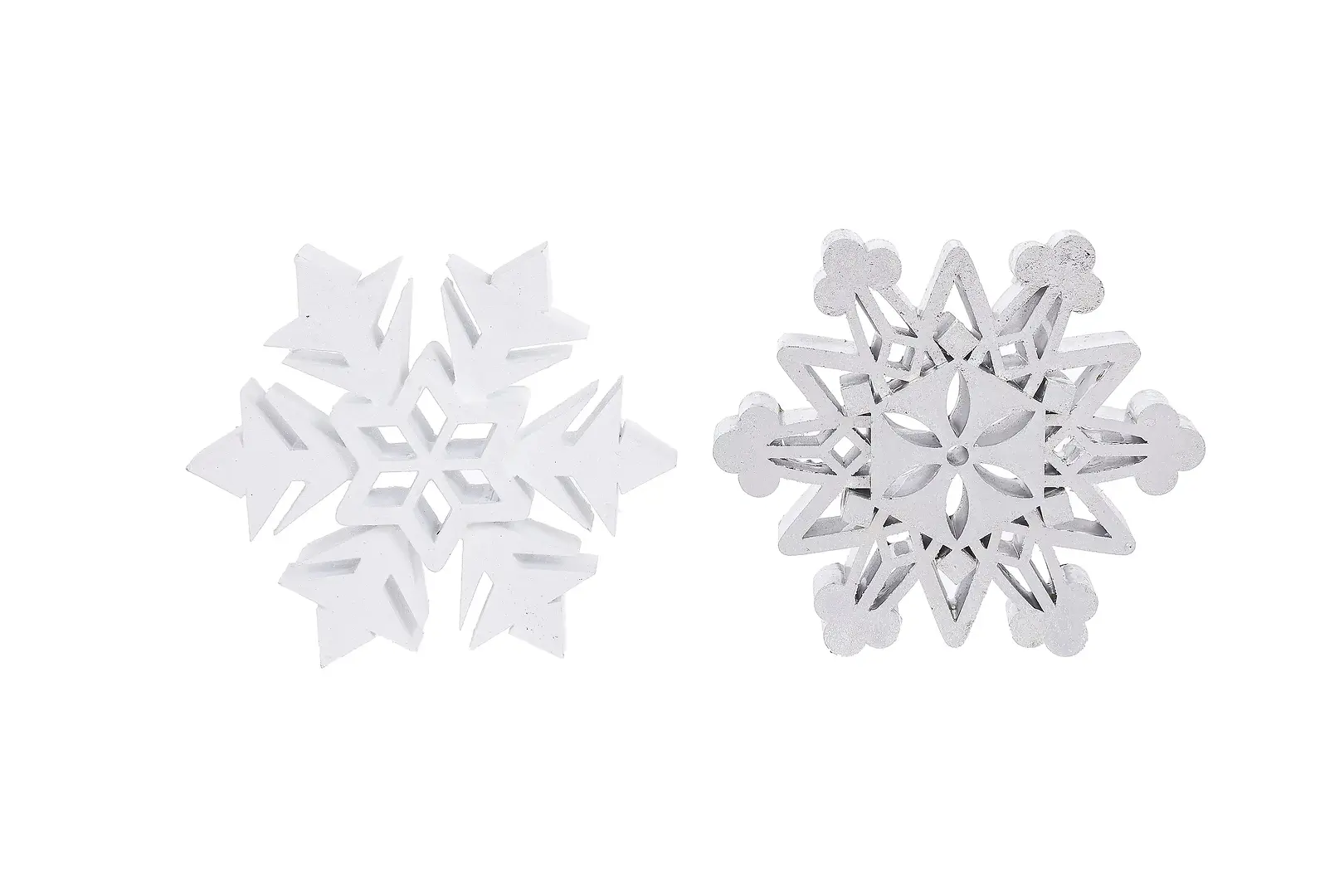 LARGE RESIN SNOWFLAKE