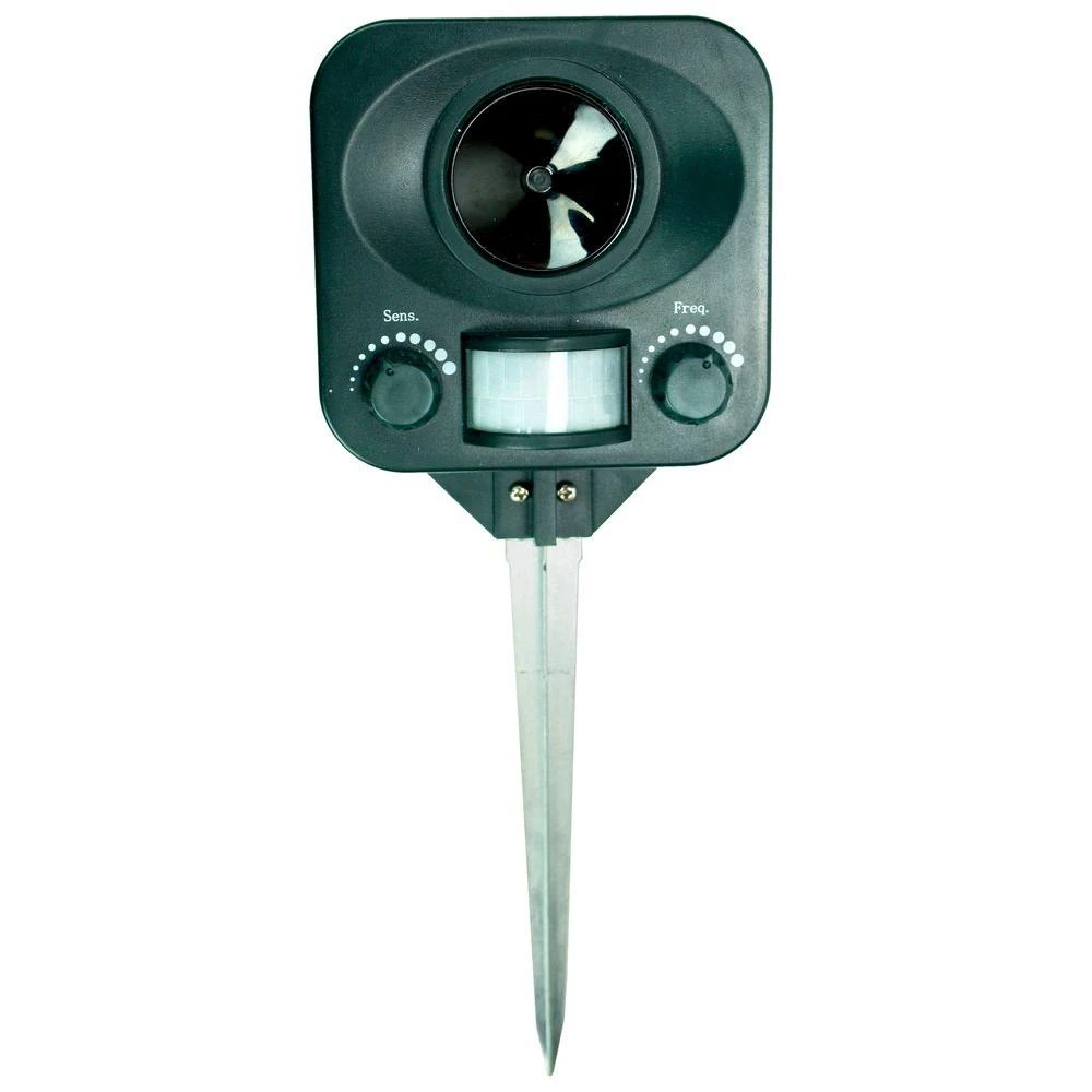 Solar Yard Gard Ultrasonic Animal Repeller With Motion Sensor - 3000 Sq. Ft. Coverage