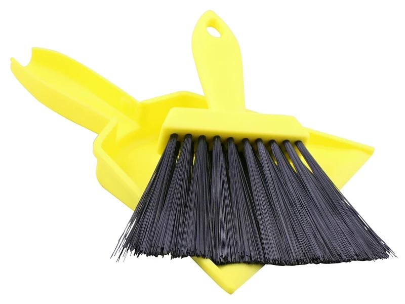 Coghlan's Tent Whisk Broom & Dust Pan Set - 8.5 In Thermoplastic & Polypropylene