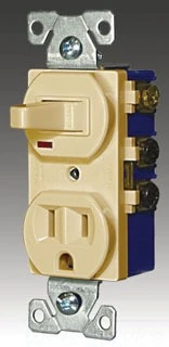 15-amp White Combination Light Switch And Receptacle