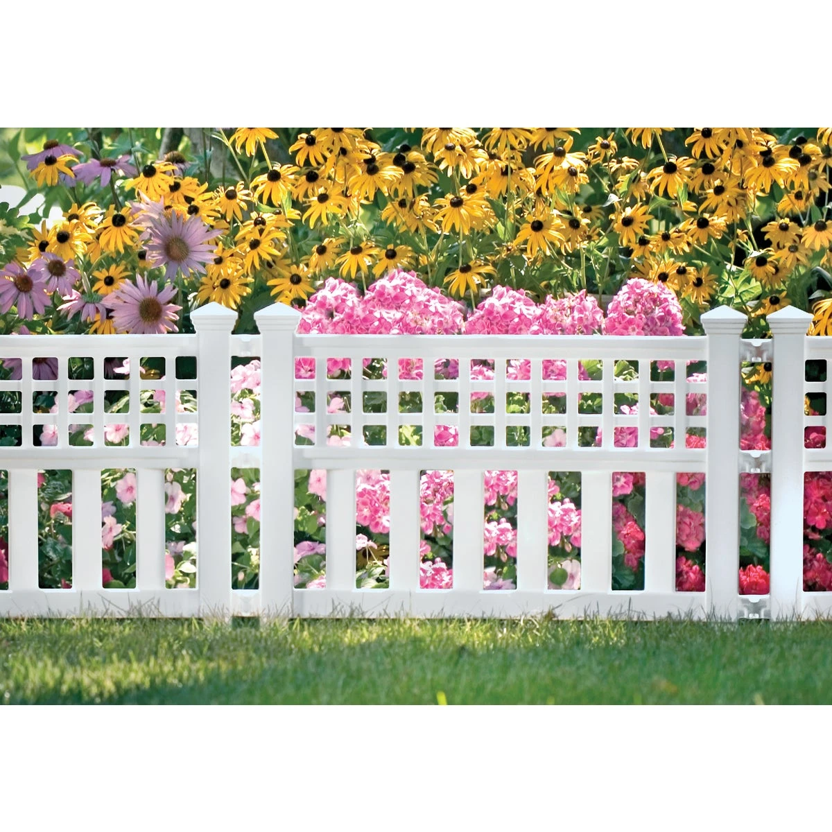 20.5 In. H X 24 In. L Resin Decorative Garden Border Fence
