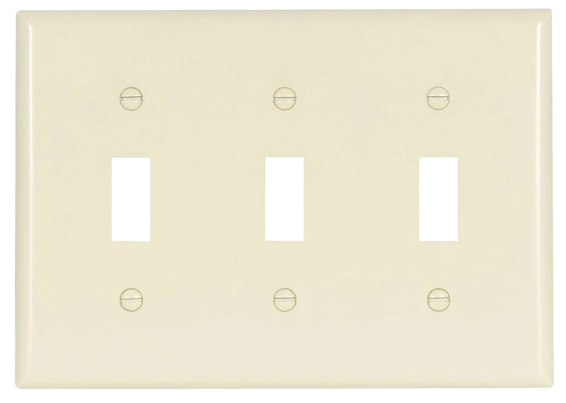Cooper Industries 7193618 3 gang Wall Plate Switch