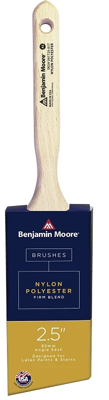 Benjamin Moore 2-1/2 in. Firm Angle Paint Brush