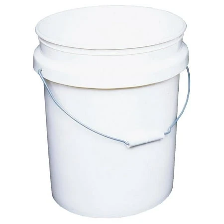 51677 White Plastic Paint Pail, 5 Gallon Capacity, 0.90 Mil Thickness