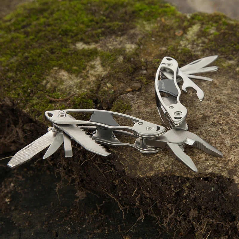 True Utility Multi-tool Silver Model Tu194 With Everyday Tools