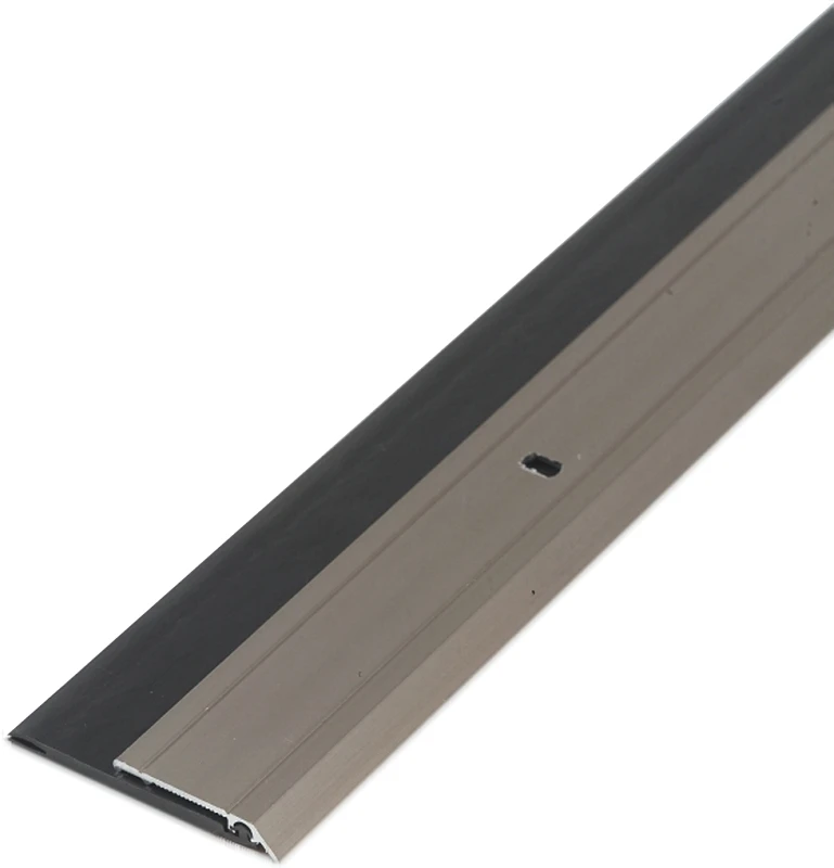 SWEEP SATIN NICKEL 36"