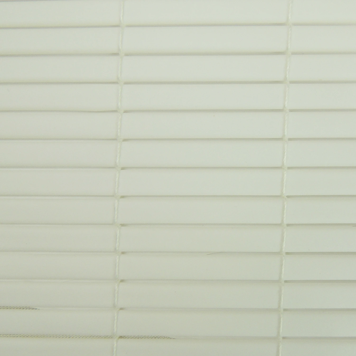 Vinyl Rollup Shade 48 In. W X 72 In. H White Cordless With Adjustable Features