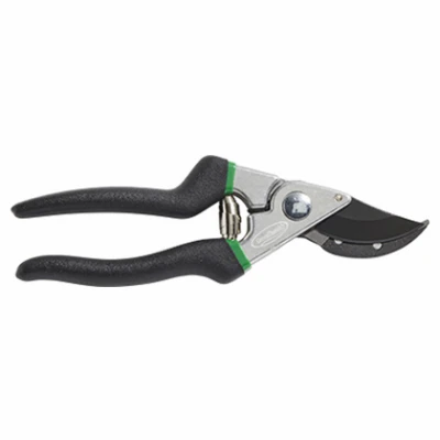 Medium-Duty Bypass Pruner with Comfort Grip Handle for Precise Cutting