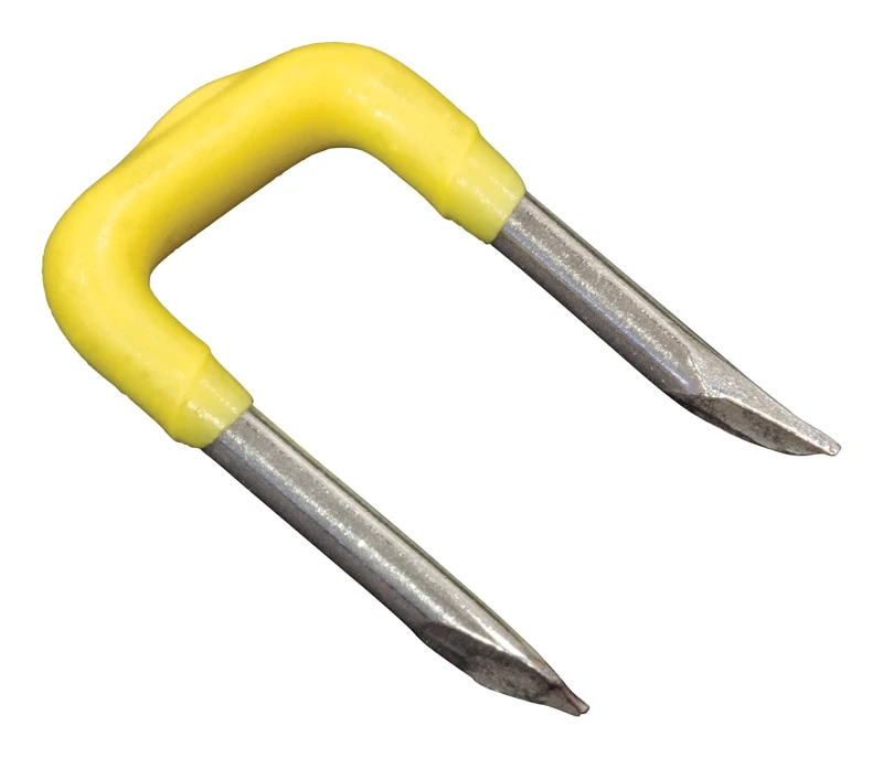 Insulated Safety Staples, Orange, 1 x .5-In., 100-Ct.