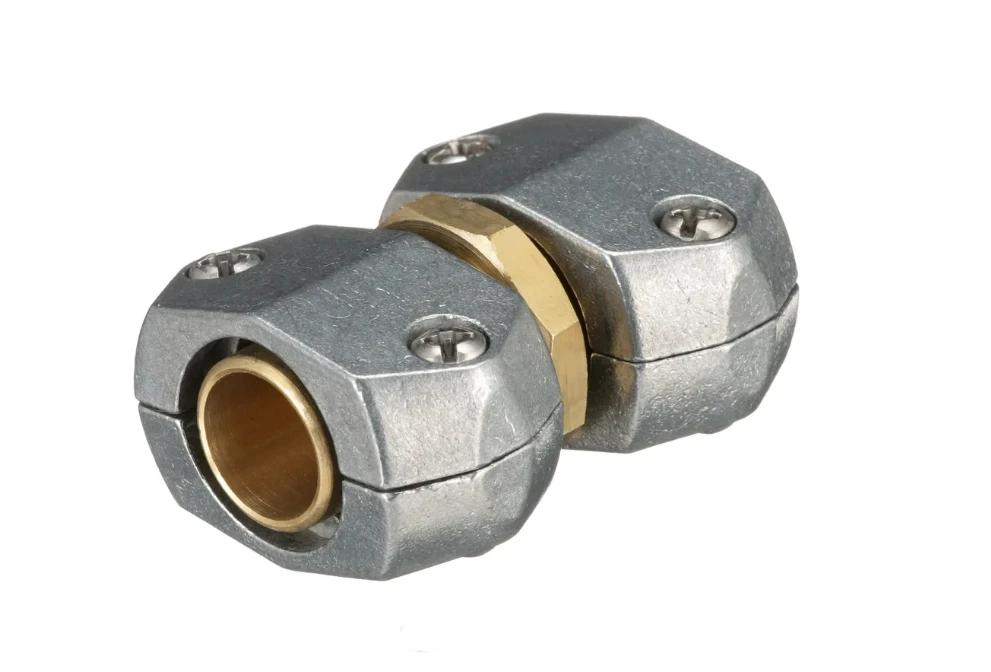 5/8 Inch and 3/4 Inch Zinc Hose Mender Connector