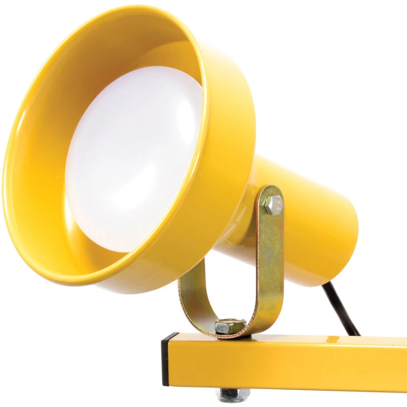 Led Dusk To Dawn Light Bulb A19 Outdoor Use 9 Watt 800 Lumens