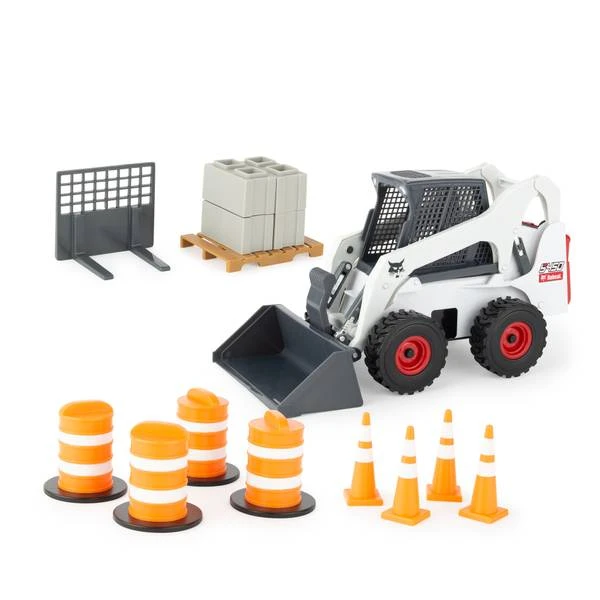 1:16 Big Farm Bobcat S450 Skid Steer Set With Barrels And Cones