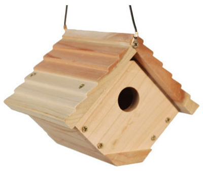 Traditional Wren Birdhouse, 7.5 Inch Size, Classic Design