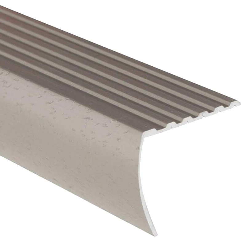 3 Feet Hammered Silver Aluminum Stair Nose Moulding, Model Fa2190hsi03