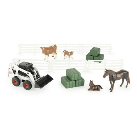 1/32 Scale Bobcat Hobby Set With S450 Skid Loader, Animals, Square Bales & Fence