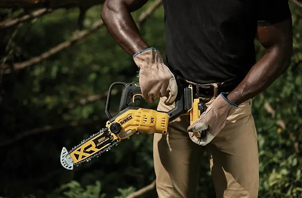 20-Volt MAX Brushless Cordless Pruning Chainsaw Kit with 8 Inch Bar, Includes Battery and Charger