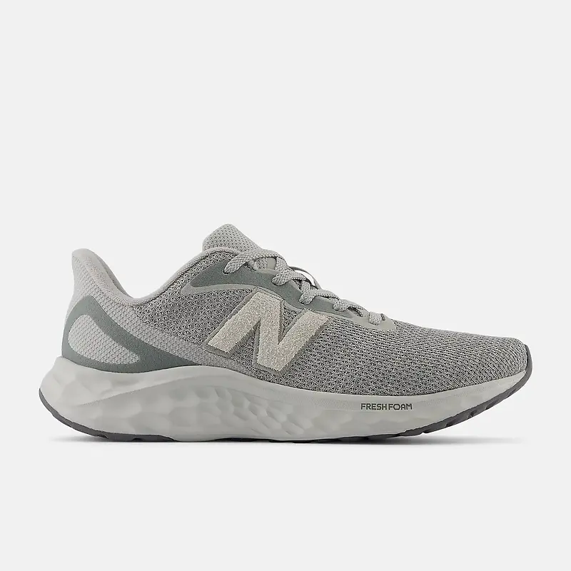 FRESH FOAM ARISHI V4 RAINCLOUD size 9.5EE