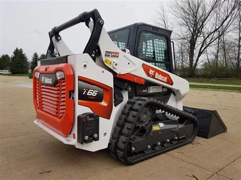 Bobcat T66 Tracked Skidsteer