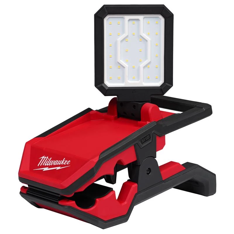 Milwaukee M18 Rover 2000 Lumens Led Clamping Flood Light Tool Only