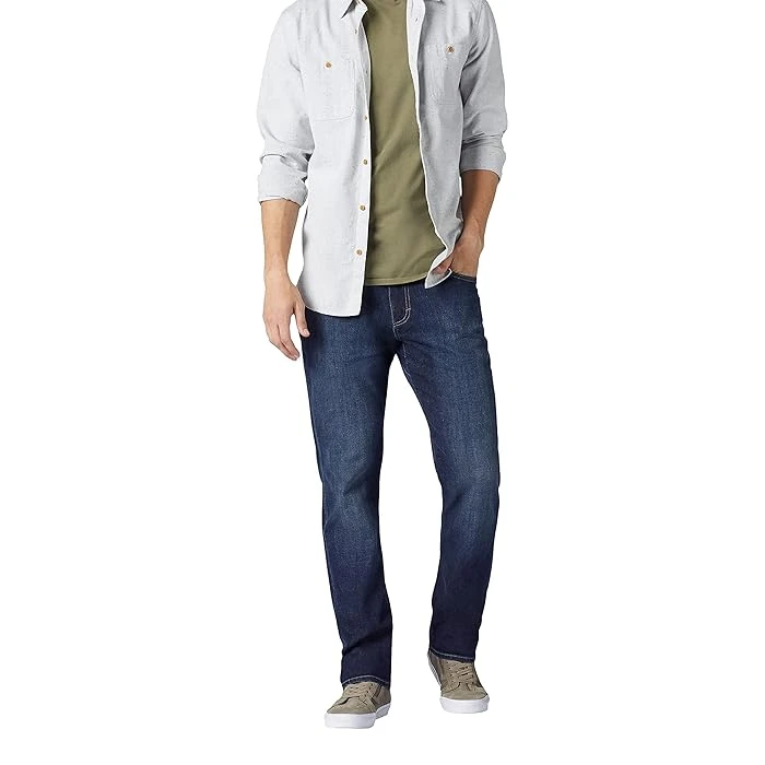 Men's Lee Extreme Motion Straight Leg Jeans, Size 32x30, Medium Blue