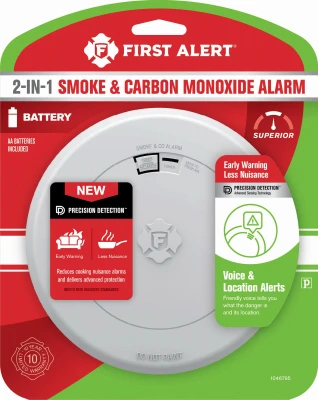 First Alert Voice And Location Alert Battery-powered Photoelectric Smoke And Carbon Monoxide Detector