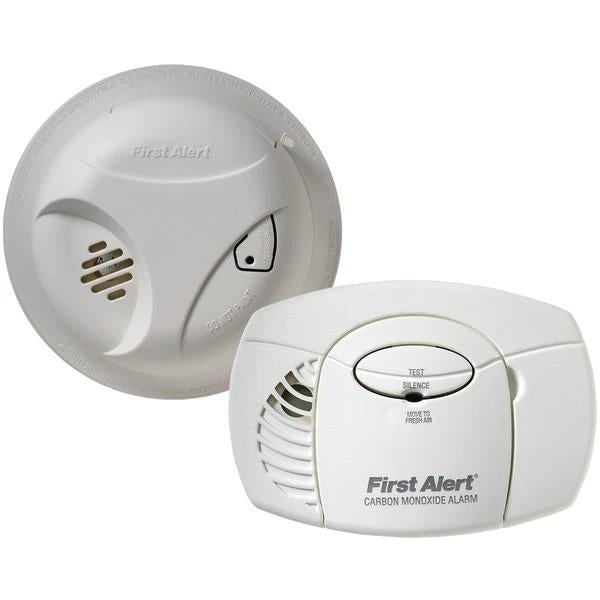 First Alert 2-Pack Battery-Powered 9-Volt Combo Smoke and Carbon Monoxide Detector