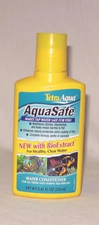 Tetra Aquasafe Water Conditioner, 8.45 Fl Oz, Suitable For Fresh And Salt Water Aquariums