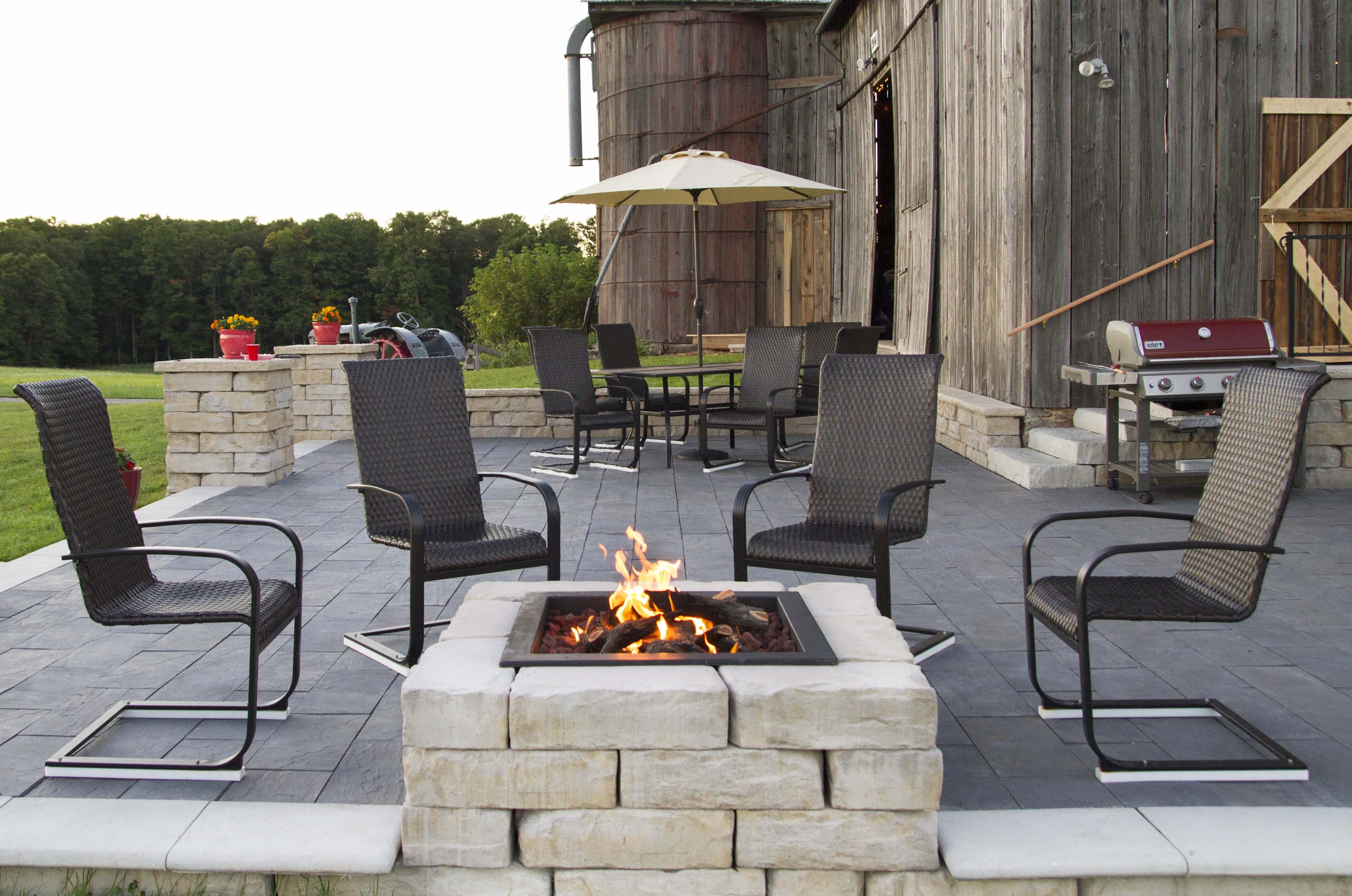 KODAH WALL GAS FIRE PIT: FOND DU